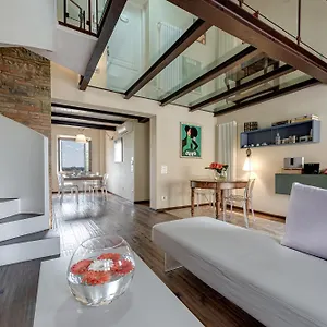 https://chianti-bb-design.it-tuscanyhotel.com